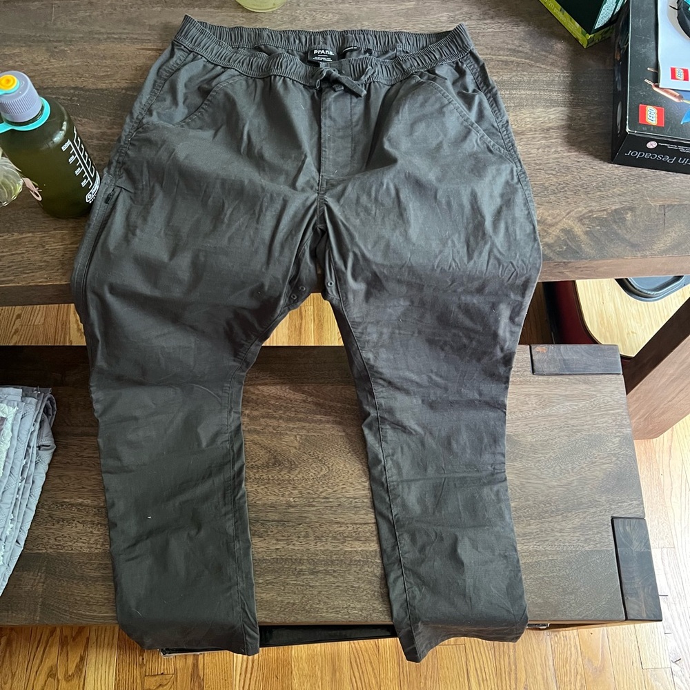 Prana m medium mens hiking pants grey  standard fit